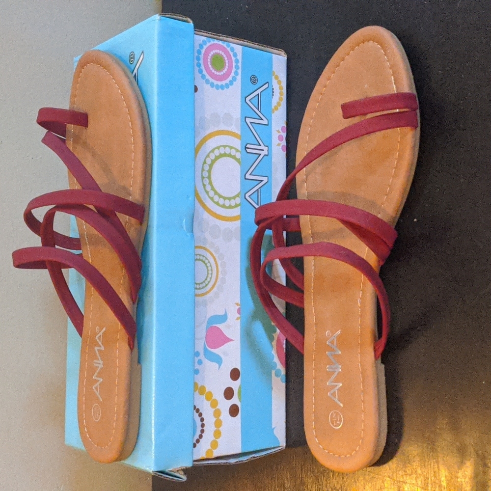 Brand New, Wine color sandle, brown bottom, 7.5 size